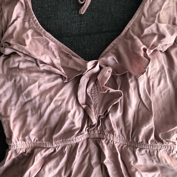 Ruffled Tank Top - Picture 3 of 5